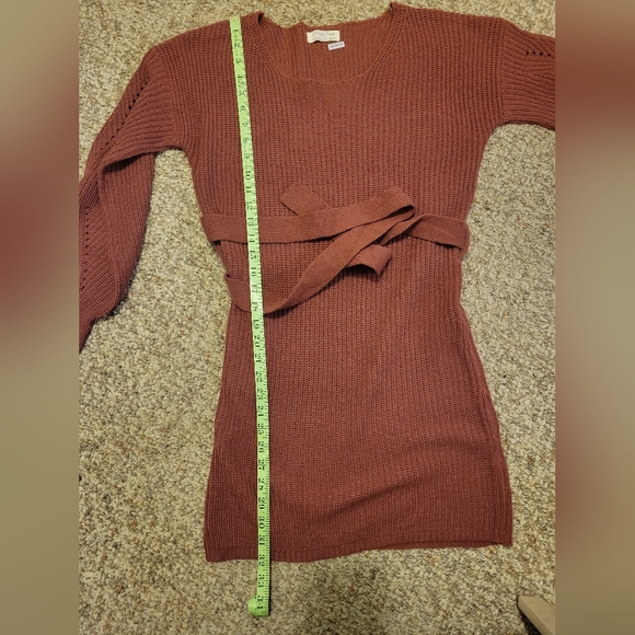 Sweater dress - Picture 9 of 10